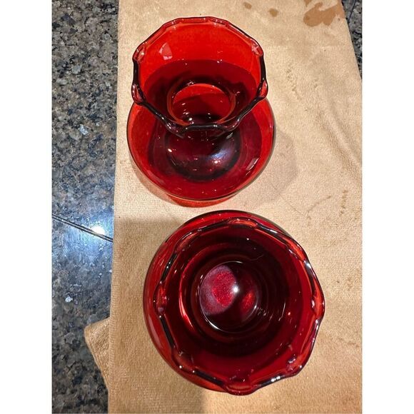 Vintage Anchor Hocking royal ruby crimped bud vases. Pair - Picture 2 of 7